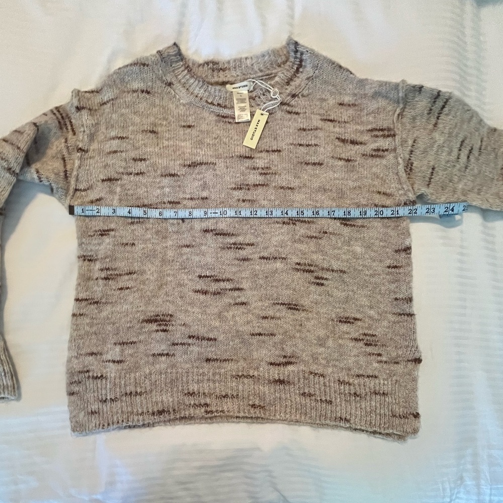 Max Studio Sweater - Picture 4 of 5